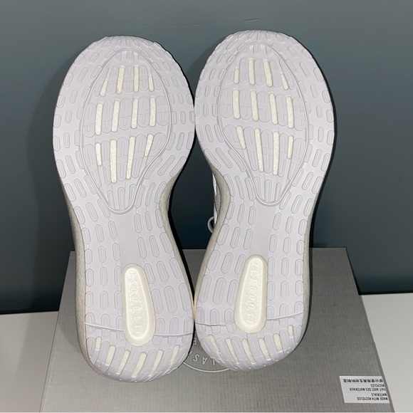 Adidas Pureboost Jet Running Shoes - White on White - Men’s US 10 / Women’s 11 - Picture 10 of 10